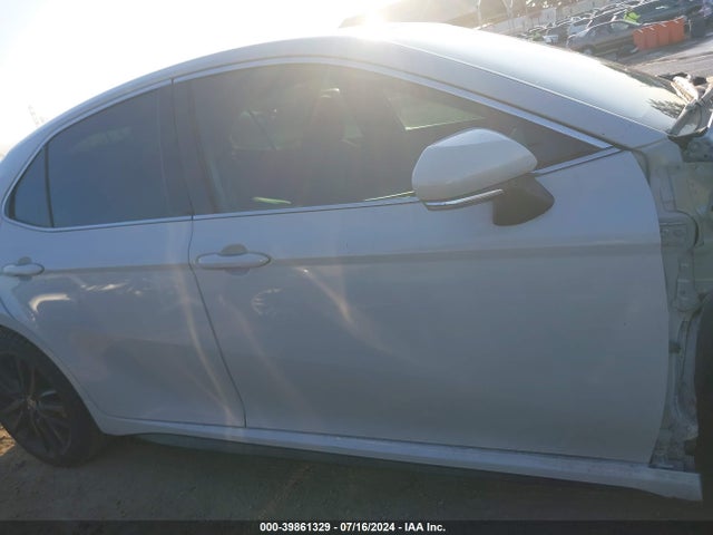Toyota CAMRY XSE 2022 4T1K61AK0NU024601 Image 14