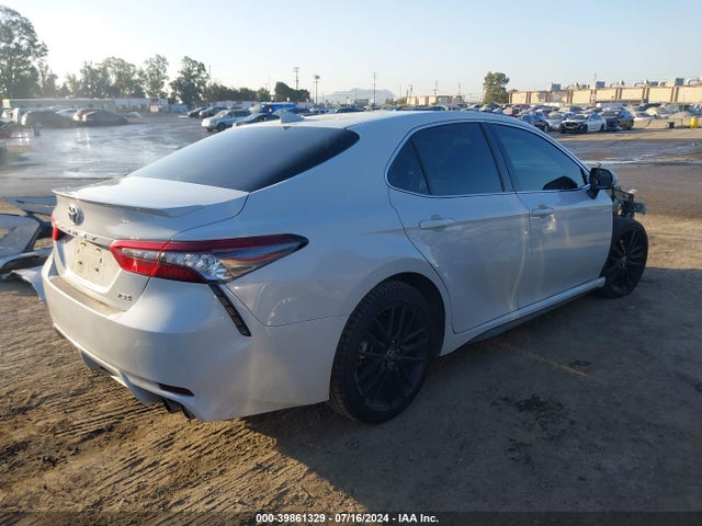 Toyota CAMRY XSE 2022 4T1K61AK0NU024601 Image 4