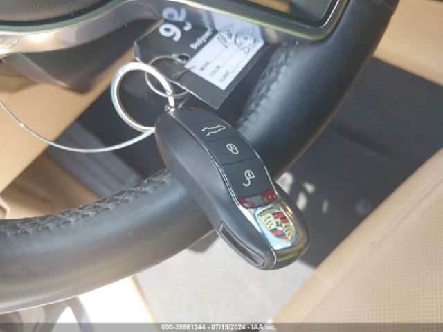 WP1AA2A56JLB19449 Porsche Macan Sport Edition
