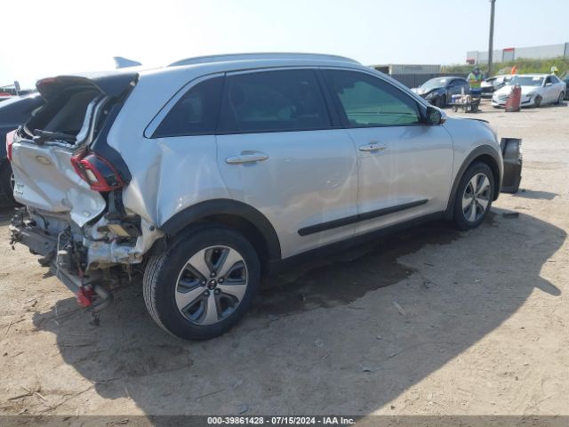 KNDCE3LC9K5356927 KIA NIRO EX