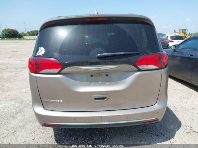 2C4RC1BG8HR576015 Chrysler Pacifica Touring-l