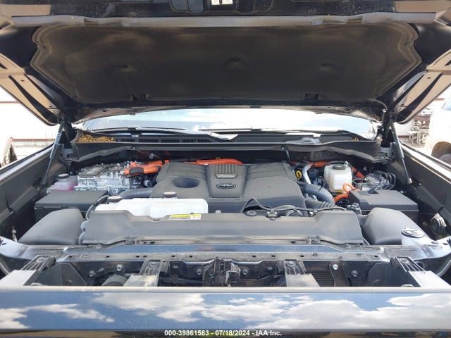 Toyota Sequoia Platinum 2024 7SVAAABA8RX025560 Image 10