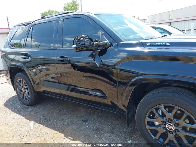 Toyota Sequoia Platinum 2024 7SVAAABA8RX025560 Image 14