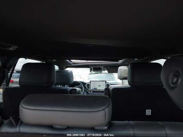 Toyota Sequoia Platinum 2024 7SVAAABA8RX025560 Image 18