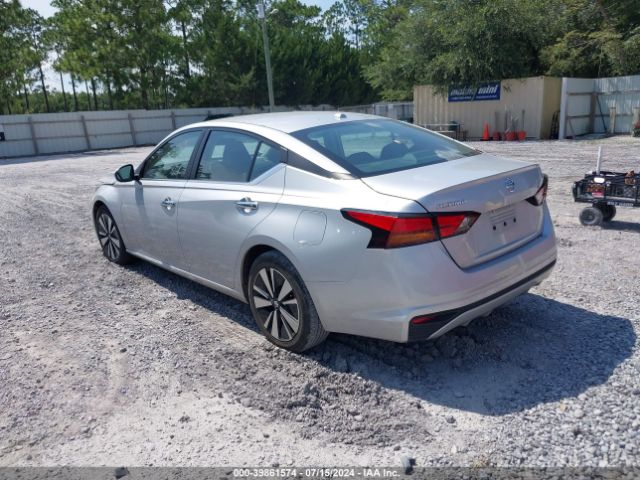 1N4BL4DV9NN308247 Nissan Altima Sv Fwd