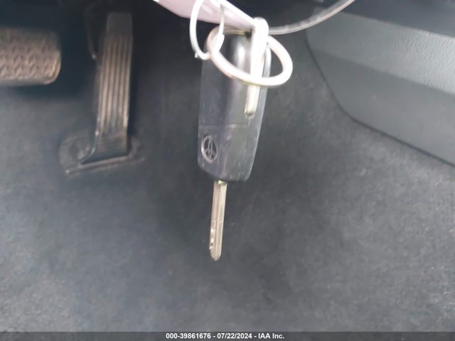 Toyota CAMRY LE 2019 4T1B11HK6KU241621 Image 11