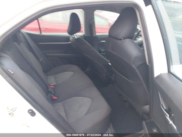 Toyota CAMRY LE 2019 4T1B11HK6KU241621 Image 8