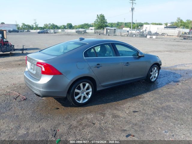 YV126MFK9G2394792 Volvo S60 T5 Drive-e Premier