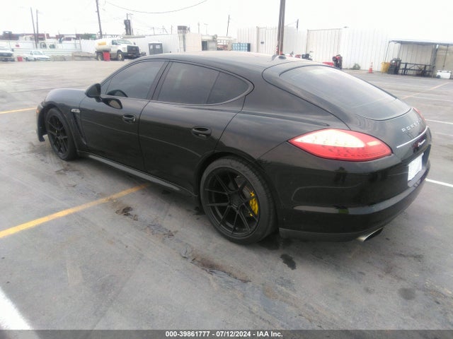 2013 PORSCHE PANAMERA WP0AA2A76DL012277 Photo 2
