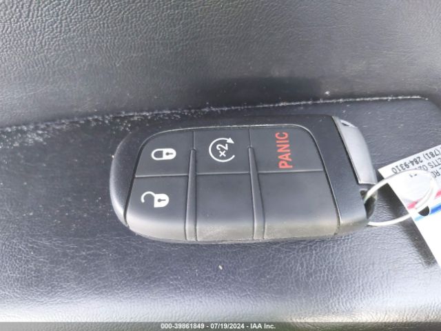 3C4NJDBB0KT647206 Jeep Compass Latitude 4x4