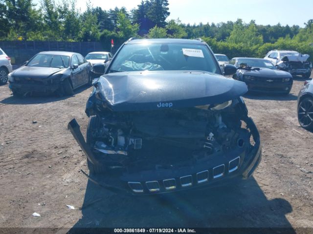 3C4NJDBB0KT647206 Jeep Compass Latitude 4x4