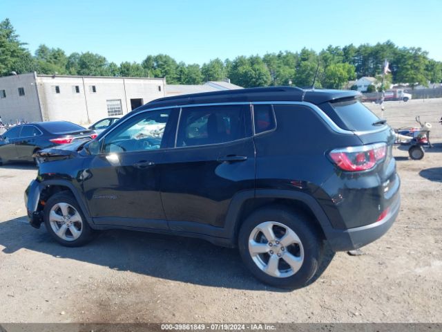 3C4NJDBB0KT647206 Jeep Compass Latitude 4x4