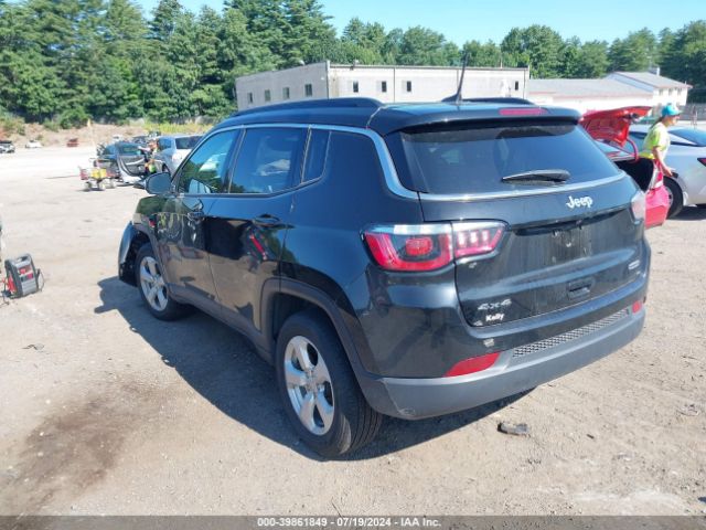 3C4NJDBB0KT647206 Jeep Compass Latitude 4x4