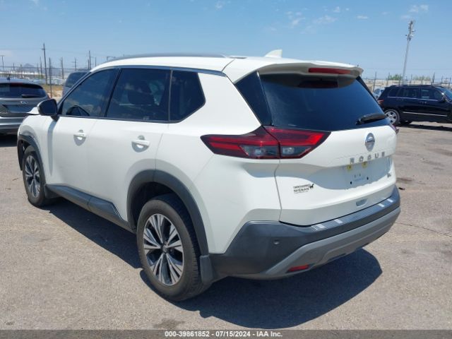 JN8AT3BA4MW018320 Nissan Rogue Sv Fwd