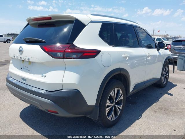 JN8AT3BA4MW018320 Nissan Rogue Sv Fwd