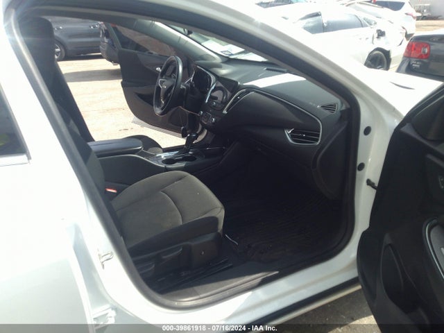 Chevrolet MALIBU LT 2018 1G1ZD5ST6JF242511 Image 5