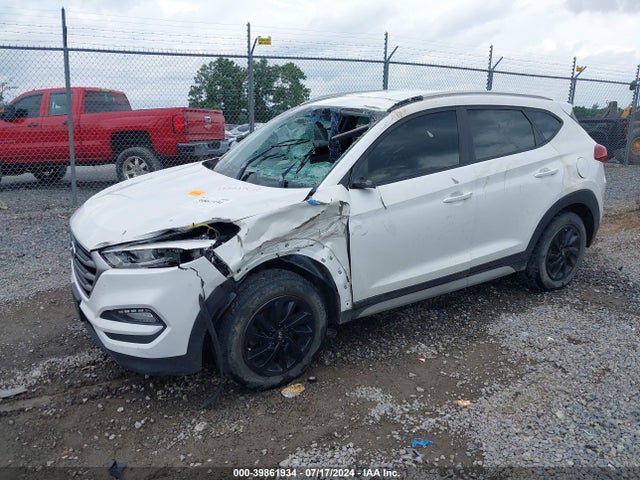 Hyundai TUCSON SEL 2018 KM8J3CA40JU743049 Image 2