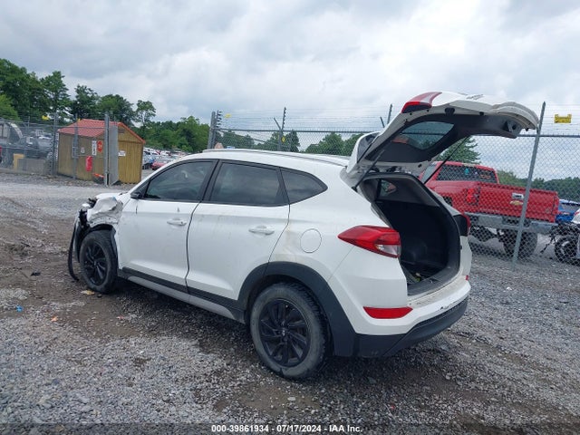 Hyundai TUCSON SEL 2018 KM8J3CA40JU743049 Image 3