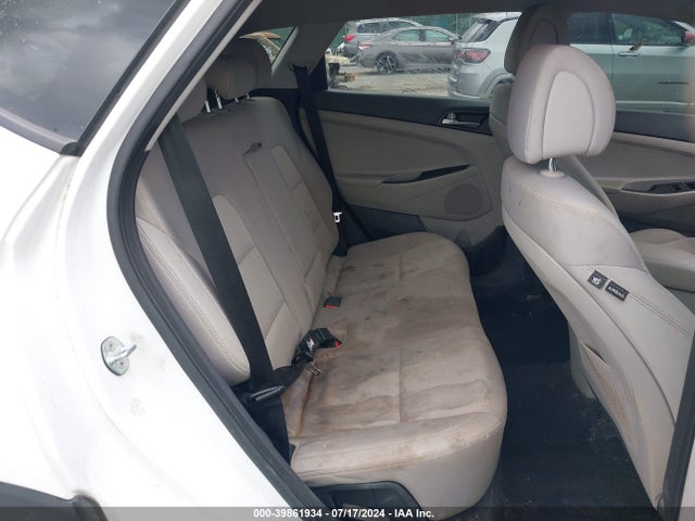 Hyundai TUCSON SEL 2018 KM8J3CA40JU743049 Image 8