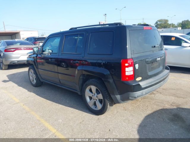 1C4NJPFBXGD584317 Jeep Patriot Latitude