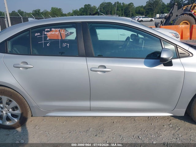 Toyota COROLLA LE 2021 5YFEPMAE6MP247957 Image 13
