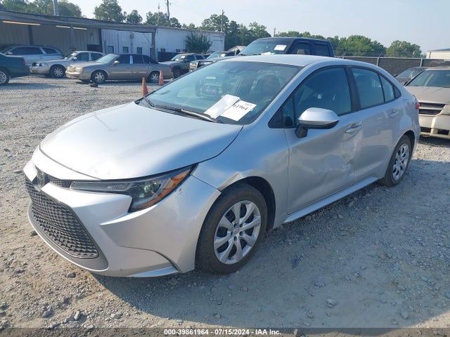 Toyota COROLLA LE 2021 5YFEPMAE6MP247957 Image 2