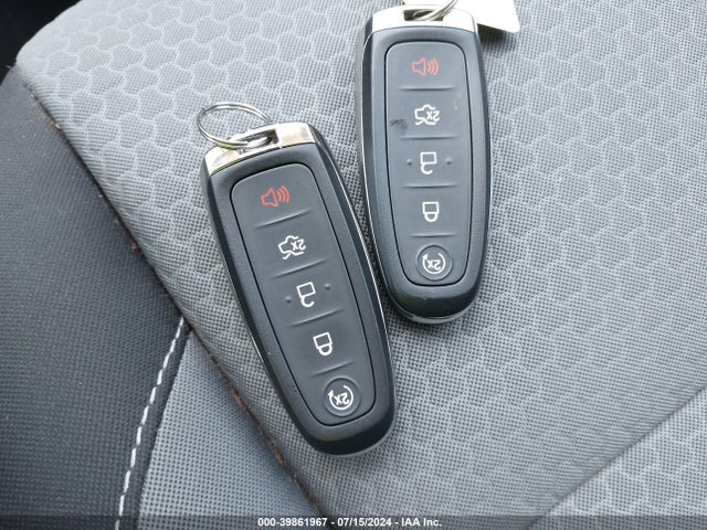 Ford ESCAPE SE 2019 1FMCU0GD6KUB34772 Image 11
