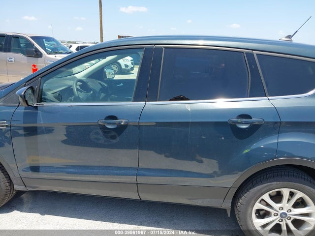 Ford ESCAPE SE 2019 1FMCU0GD6KUB34772 Image 14