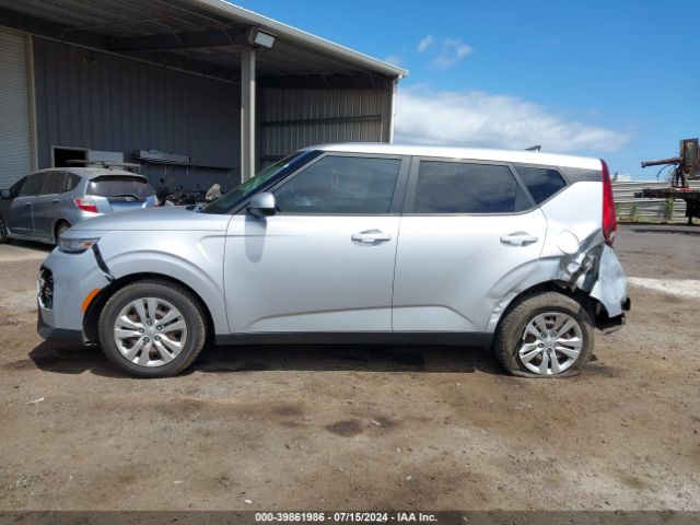 KNDJ23AU8L7089247 KIA SOUL LX