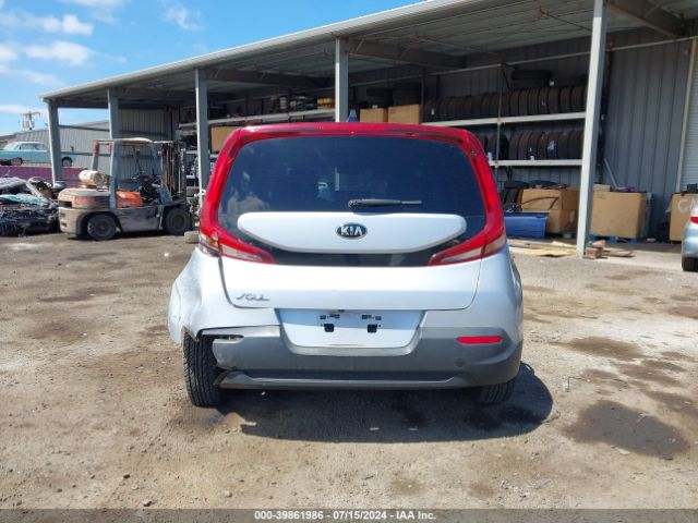 KNDJ23AU8L7089247 KIA SOUL LX