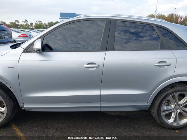 WA1BCCFSXJR025988 Audi Q3 2.0t Premium/2.0t Sport Premium