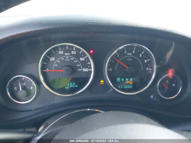 1C4BJWEG8EL186312 Jeep Wrangler Unlimited Sahara