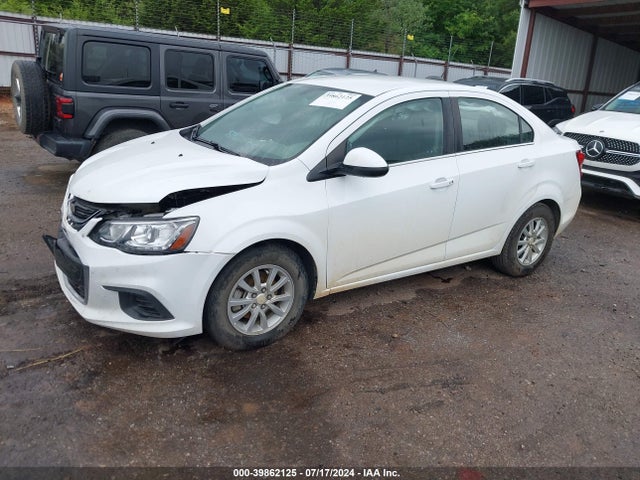 Chevrolet Sonic Lt Auto 2019 1G1JD5SB7K4146162 Image 2