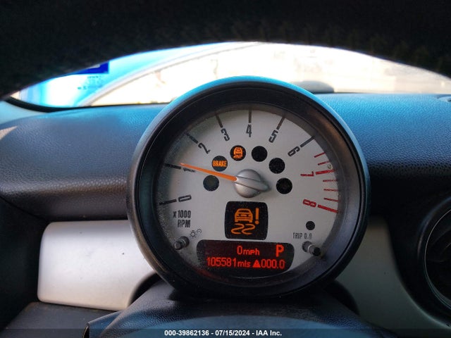 2011 MINI COOPER WMWSU3C51BT253011 Photo 6