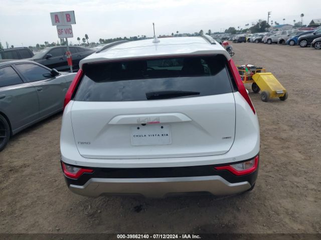 KNDCT3LE7R5125896 KIA NIRO SX