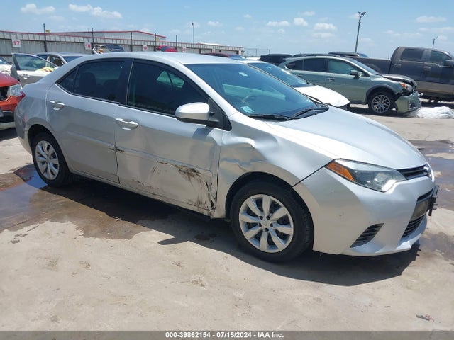 Toyota COROLLA LE 2016 5YFBURHE7GP400090 main image