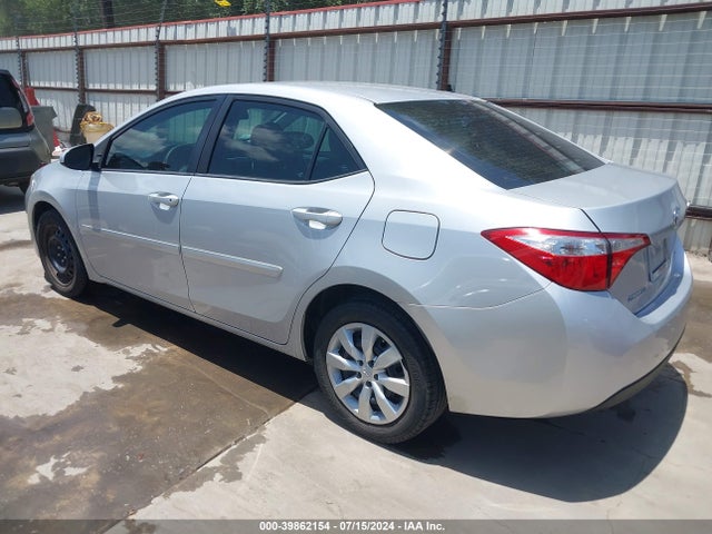Toyota COROLLA LE 2016 5YFBURHE7GP400090 Image 3