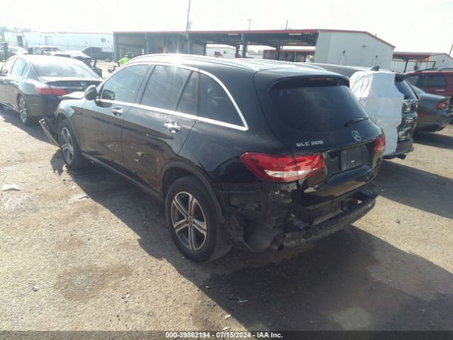 WDC0G4KB3HF233102 Mercedes-Benz Glc 300 4matic