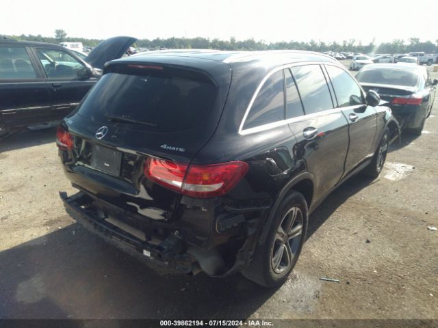 WDC0G4KB3HF233102 Mercedes-Benz Glc 300 4matic