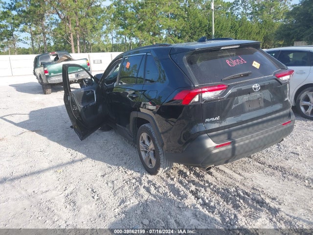 Toyota Rav4 Xle 2023 2T3W1RFV9PW268145 Image 3