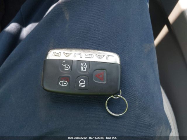 SAJAR4BG1HA965453 Jaguar Xe 25t