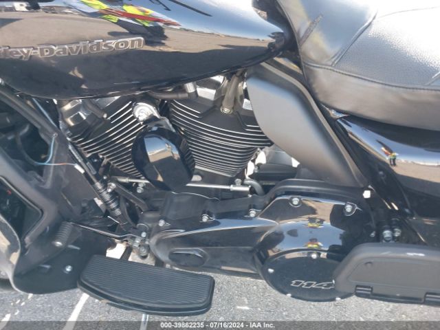 2022 HARLEY-DAVIDSON FLHTK 1HD1KEF13NB666632 Photo 8