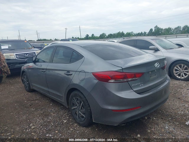 Hyundai ELANTRA SE 2018 KMHD74LF4JU632848 Image 3