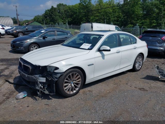 WBA5A7C54FD623977 BMW 528i Xdrive