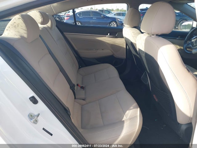 5NPD84LF6JH325046 Hyundai Elantra Value Edition
