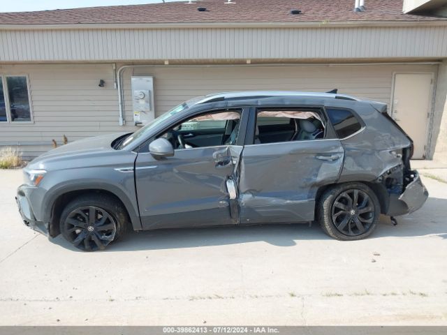 3VVLX7B23NM025156 Volkswagen Taos 1.5t Se