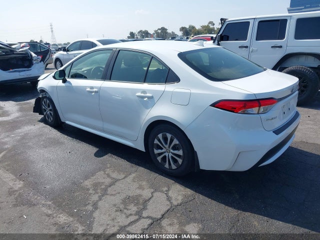 Toyota Corolla Hybrid Le 2022 JTDEAMDE8N3011415 Image 3