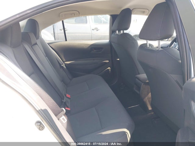 Toyota Corolla Hybrid Le 2022 JTDEAMDE8N3011415 Image 8