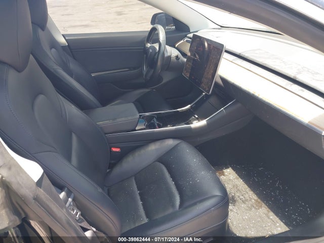 Tesla Model 3 Long Range/mid Range 2018 5YJ3E1EA1JF173115 Image 5