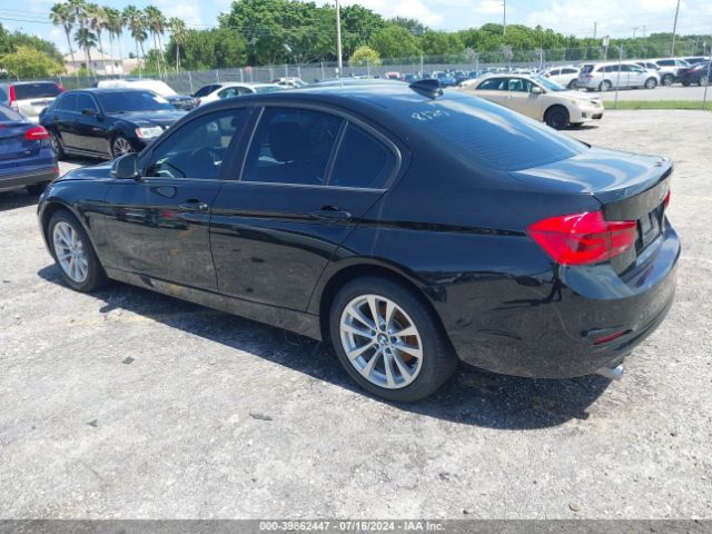 2017 BMW 3 SERIES WBA8E1G37HNU18125 Photo 2